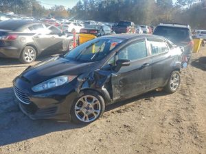 Ford Fiesta SE 1.6L 4 2015