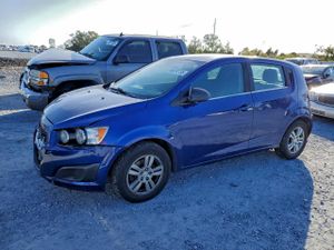 Chevrolet Aveo (Sonic) LT 1.8L 4 2014