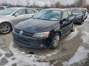 Volkswagen Jetta SE 1.8L 4 2014