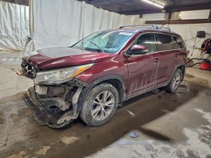 Toyota Highlander XLE 3.5L 6 2015