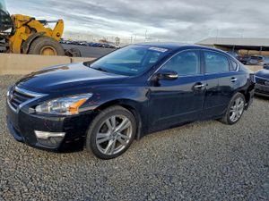 Nissan Altima 3.5S 3.5L 6 2015