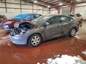 Ford Focus S 2.0L 4 2015