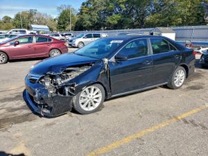 Toyota Camry HYBRID 2.5L 4 2012