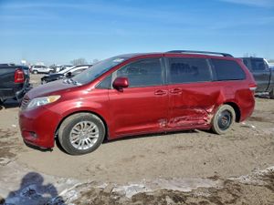 Toyota Sienna XLE 3.5L 6 2011