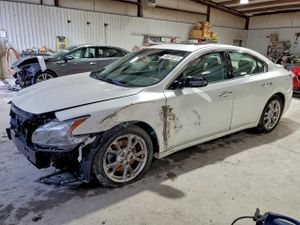 Nissan Maxima S 3.5L 6 2013
