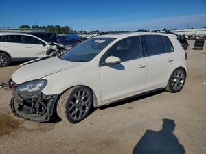 Volkswagen Golf 2.0L 4 2013