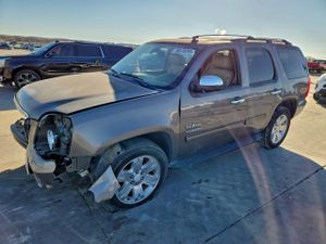 GMC Yukon SLT 5.3L 8 2013