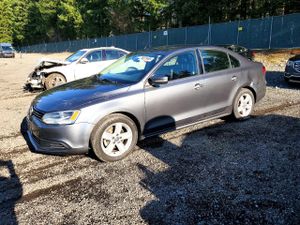 Volkswagen Jetta SE 1.8L 4 2014
