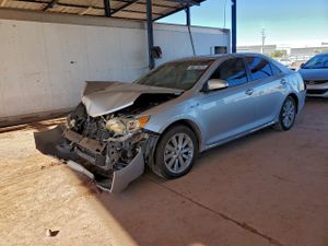 Toyota Camry HYBRID 2.5L 4 2014