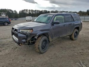 Toyota 4Runner SR5 4.0L 6 2014