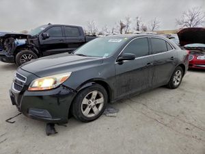 Chevrolet Malibu LS 2.5L 4 2013