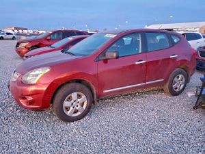 Nissan Rogue S 2.5L 4 2014