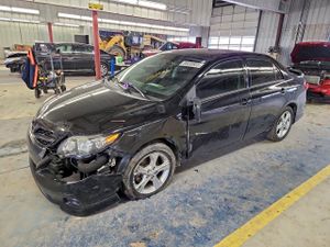 Toyota Corolla BASE 1.8L 4 2011