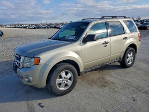 Ford Escape XLT 3.0L 6 2012
