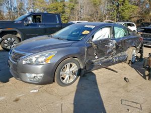 Nissan Altima 2.5 2.5L 4 2015