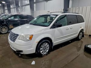 Chrysler Town & Country LX 3.3L 6 2010