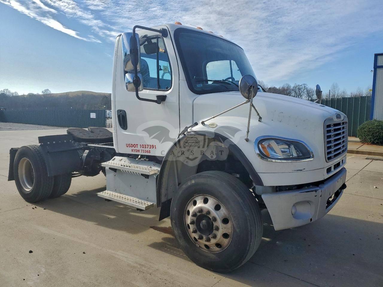 Freightliner Business Class M2 106 MEDIUM DUTY 8.9L 6 2016