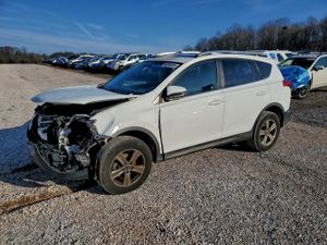 Toyota Rav4 XLE 2.5L 4 2015
