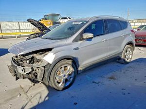 Ford Escape TITANIUM 2.0L 4 2015