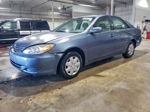 Toyota Camry LE 2.4L 4 2004