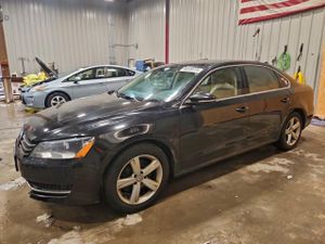 Volkswagen Passat SE 2.5L 5 2012