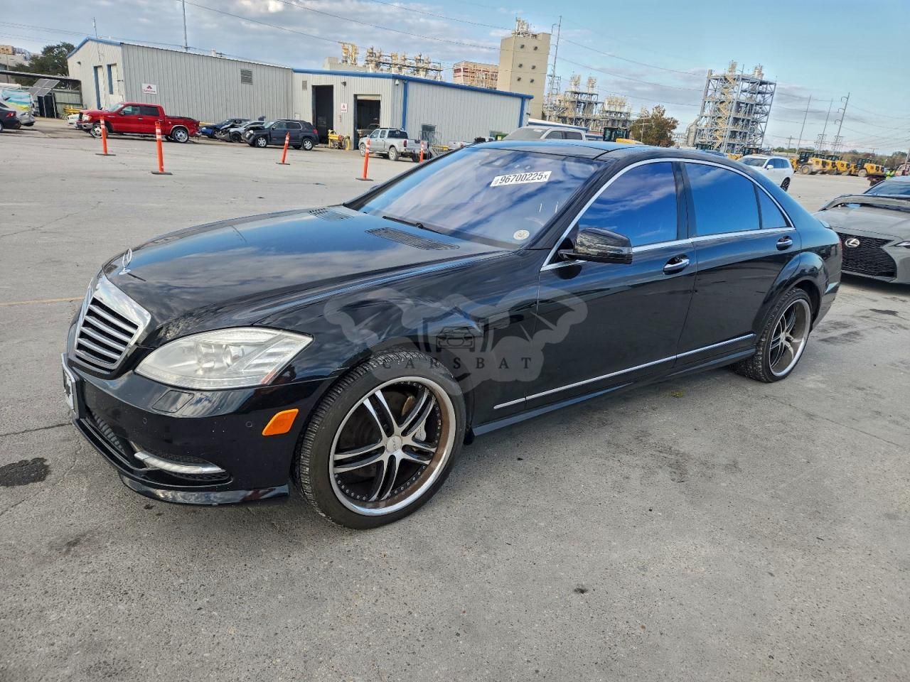 Mercedes-Benz S 550 4MATIC 4.6L 8 2013