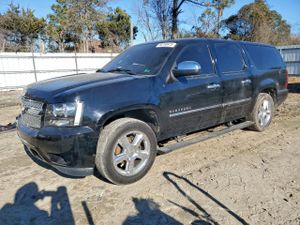 Chevrolet Suburban K1500 LTZ 5.3L 8 2012