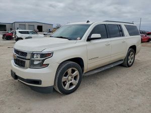 Chevrolet Suburban C1500 LT 5.3L 8 2015