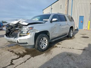 Chevrolet Suburban C1500 LT 5.3L 8 2015