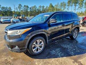 Toyota Highlander XLE 3.5L 6 2015