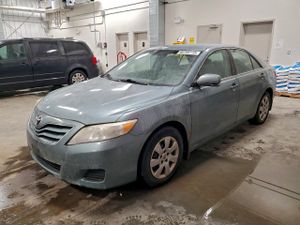 Toyota Camry BASE 2.5L 4 2010