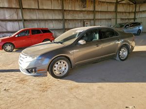 Ford Fusion SE 2.5L 4 2010
