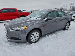 Ford Fusion S 2.5L 4 2013
