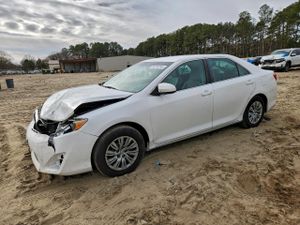 Toyota Camry L 2.5L 4 2014