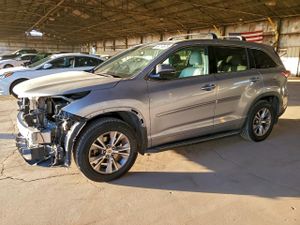 Toyota Highlander XLE 3.5L 6 2015