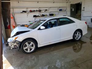 Toyota Camry BASE 2.5L 4 2012