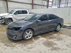 Toyota Camry BASE 2.5L 4 2012