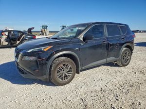 Nissan Rogue S 2.5L 4 2021