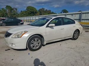 Nissan Altima BASE 2.5L 4 2012