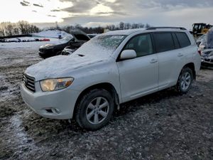 Toyota Highlander SE 3.5L 6 2010
