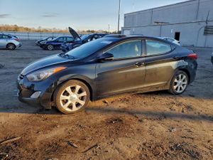 Hyundai Elantra GLS 1.8L 4 2013