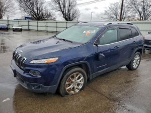 Jeep Cherokee LATITUDE 2.4L 4 2015