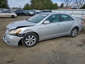 Toyota Camry BASE 2.4L 4 2009