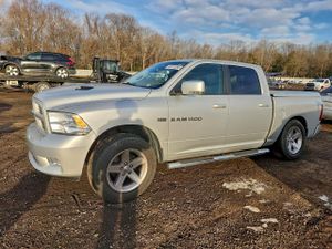 Dodge RAM SPORT 5.7L 8 2012