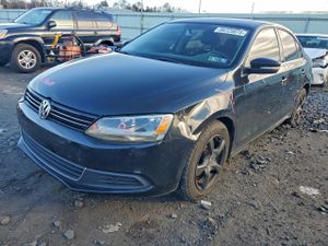 Volkswagen Jetta SE 1.8L 4 2014
