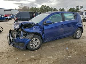 Chevrolet Aveo (Sonic) LT 1.4L 4 2012