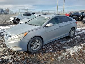 Hyundai Sonata GLS 2.4L 4 2013