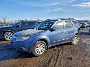 Subaru Forester 2.5X PREMIUM 2.5L 4 2012