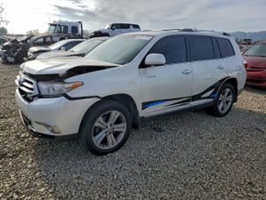 Toyota Highlander LIMITED 3.5L 6 2013