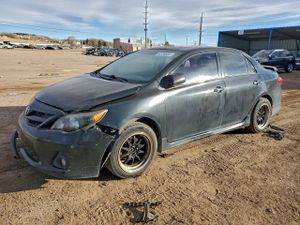 Toyota Corolla BASE 1.8L 4 2011